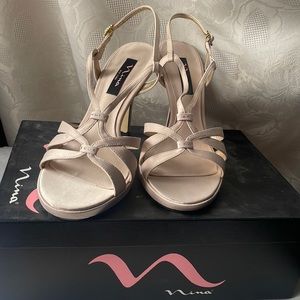 Nina Ginnie Heels sand